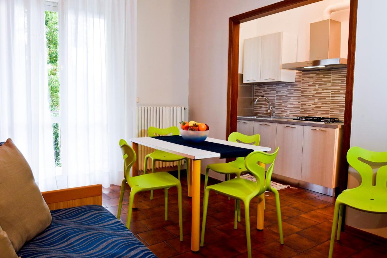 Residence Orchidea П'єтра-Лігуре Екстер'єр фото